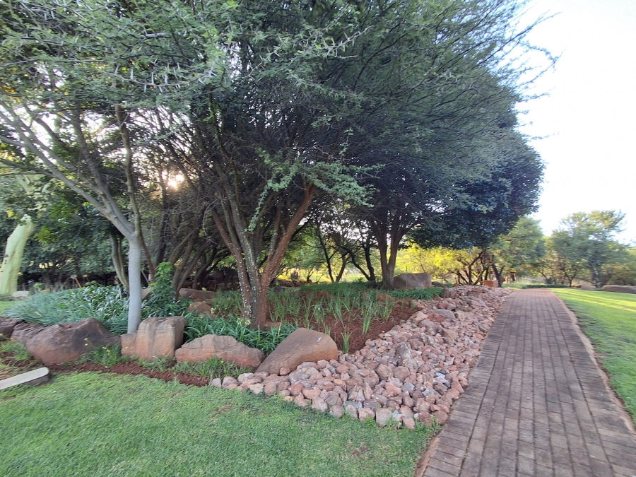 4 Bedroom Property for Sale in Buffelspoort Eco Estate North West